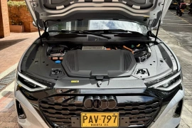 Audi Q8 E-Tron 0.0 55 Quattro Advance, 2024