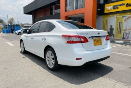 Nissan Sentra 1.8 B17 Exclusive Plus, 2016