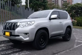 Toyota Prado 2.7 Txl Sumo, 2021