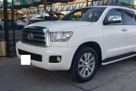 Toyota Sequoia 5.7 Limited V8 At , 2015