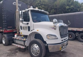 Tractocamion Freightliner M2-112 , 2013