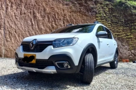 Renault Stepway 1.6 Dynamique / Intens Automática, 2022