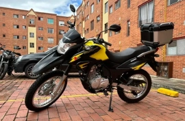 Moto Susuki Dr 150, 2024