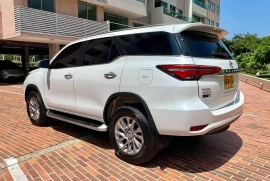 Toyota Fortuner , 2023